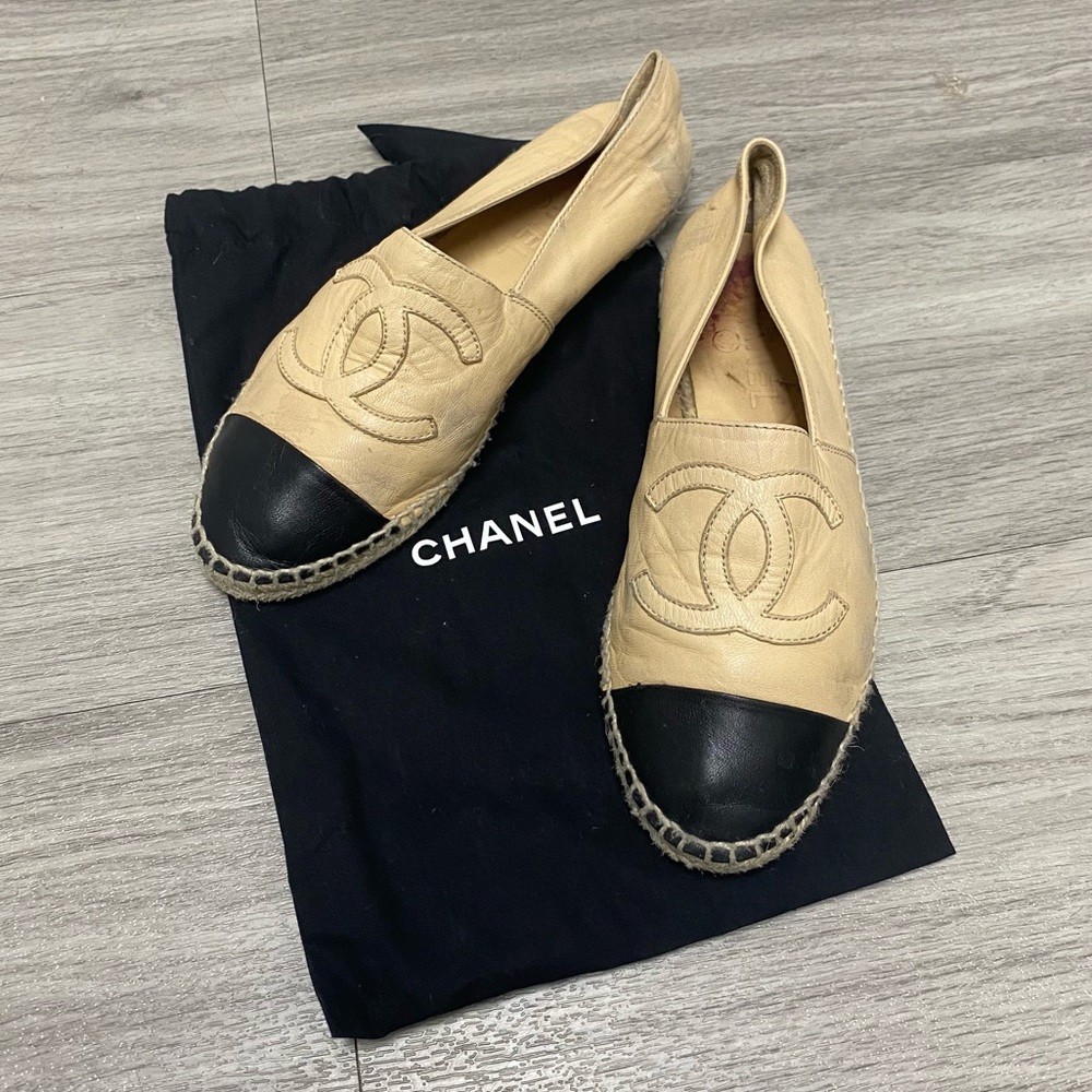 Authentic Chanel Beige & Black Lambskin Espadrilles size 39